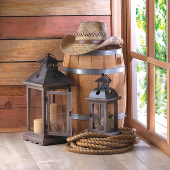 Monticello Wood Lantern - crazydecor