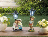 Couple With Solar Street Light Statue - crazydecor